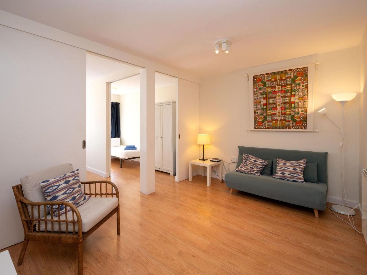 Apartment Sagrada Familia- Rossello By Interhome バルセロナ エクステリア 写真