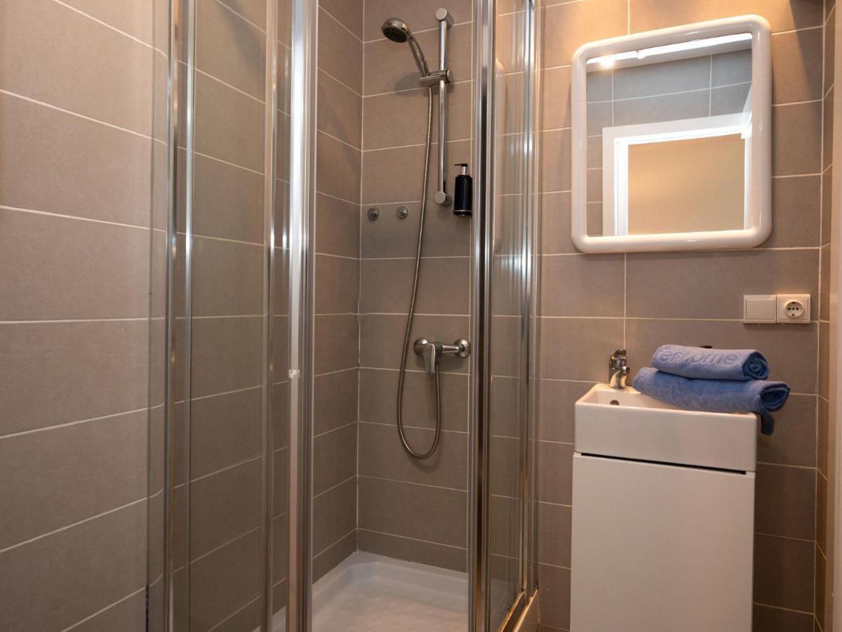 Apartment Sagrada Familia- Rossello By Interhome バルセロナ エクステリア 写真