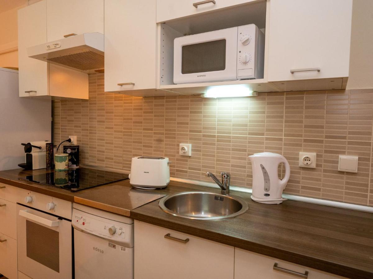 Apartment Sagrada Familia- Rossello By Interhome バルセロナ エクステリア 写真